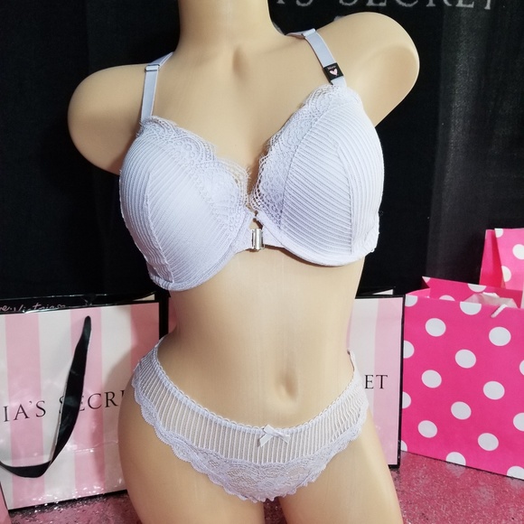 Victoria's Secret Other - NWT! VICTORIA'S SECRET DREAM ANGELS BRA & PANTY SE